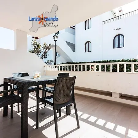 Papillon Costa Teguise